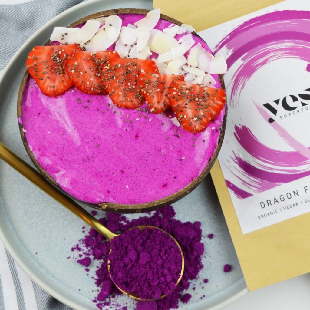 Pink Dragon Fruit Smoothie Bowl – Barbie Style – Yes Superfood