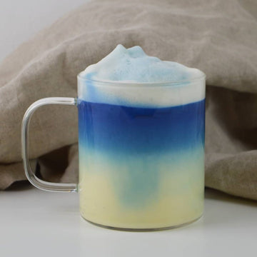 BUTTERFLY PEA LATTE AGAINST MIGRAINES AND HEADACHES