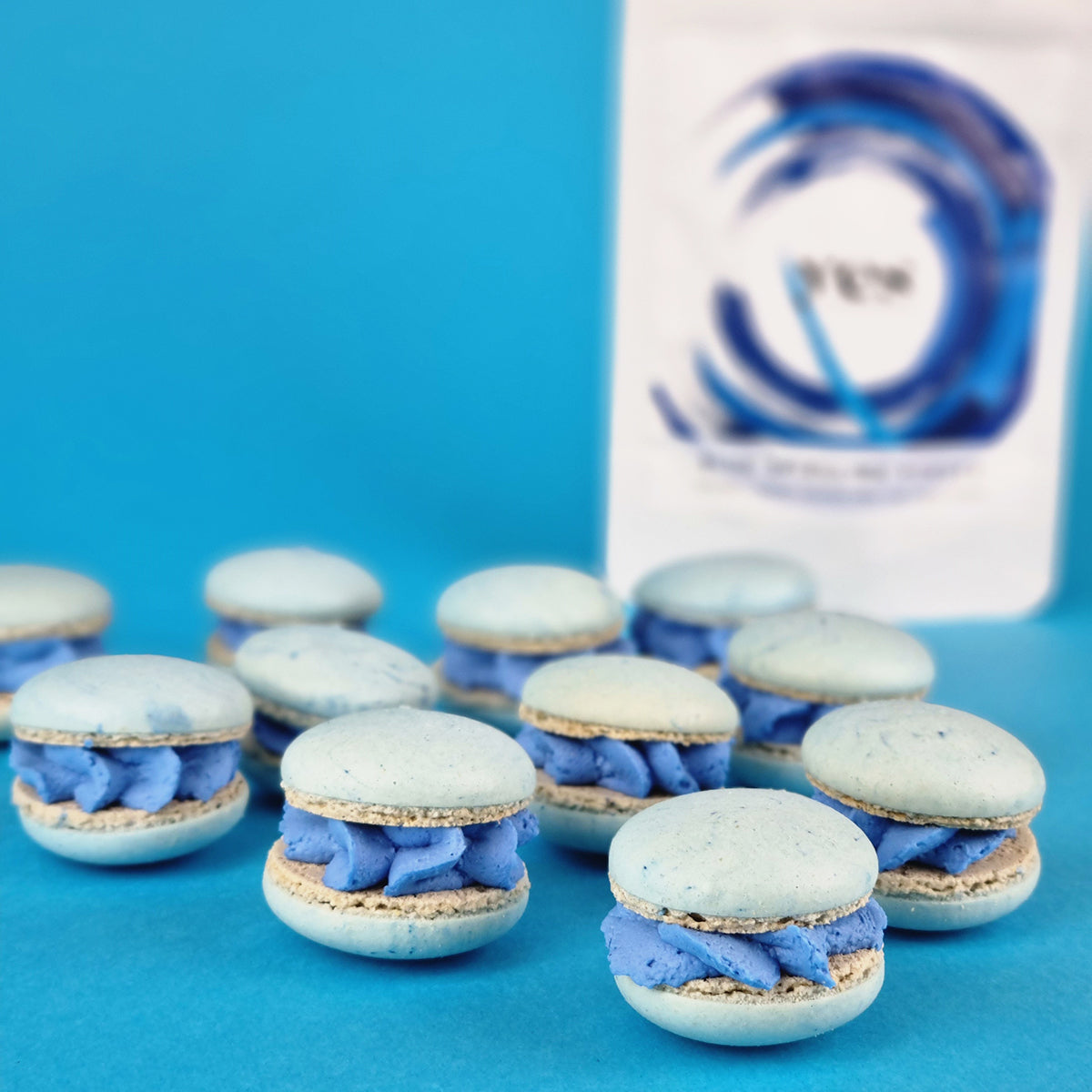 Blue Spirulina Macarons