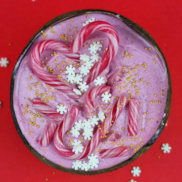 Strawberry-Dragon Fruit Candycane Smoothie Bowl