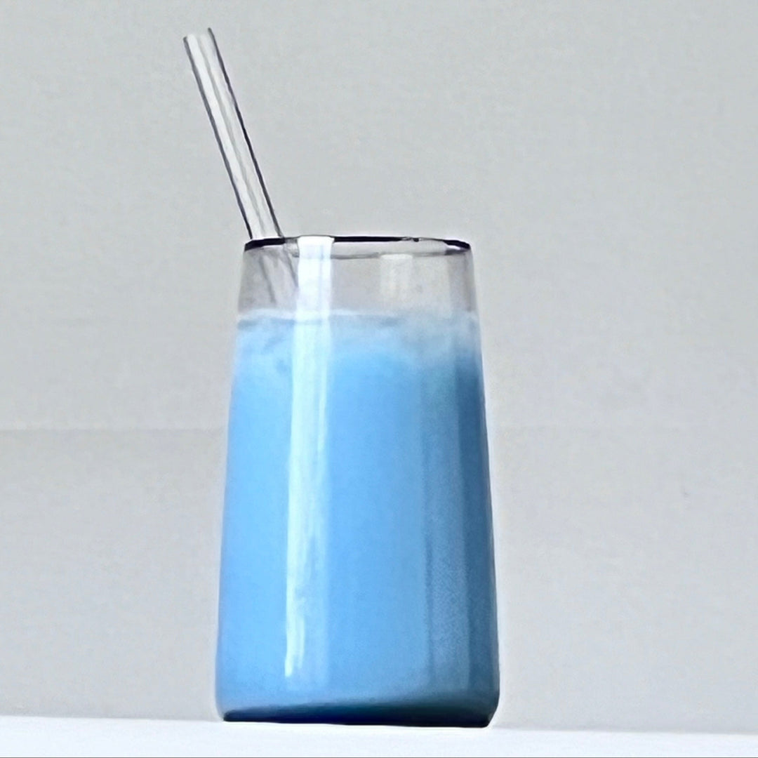 Blue Performance Kit – Blue Spirulina + Glass Shaker